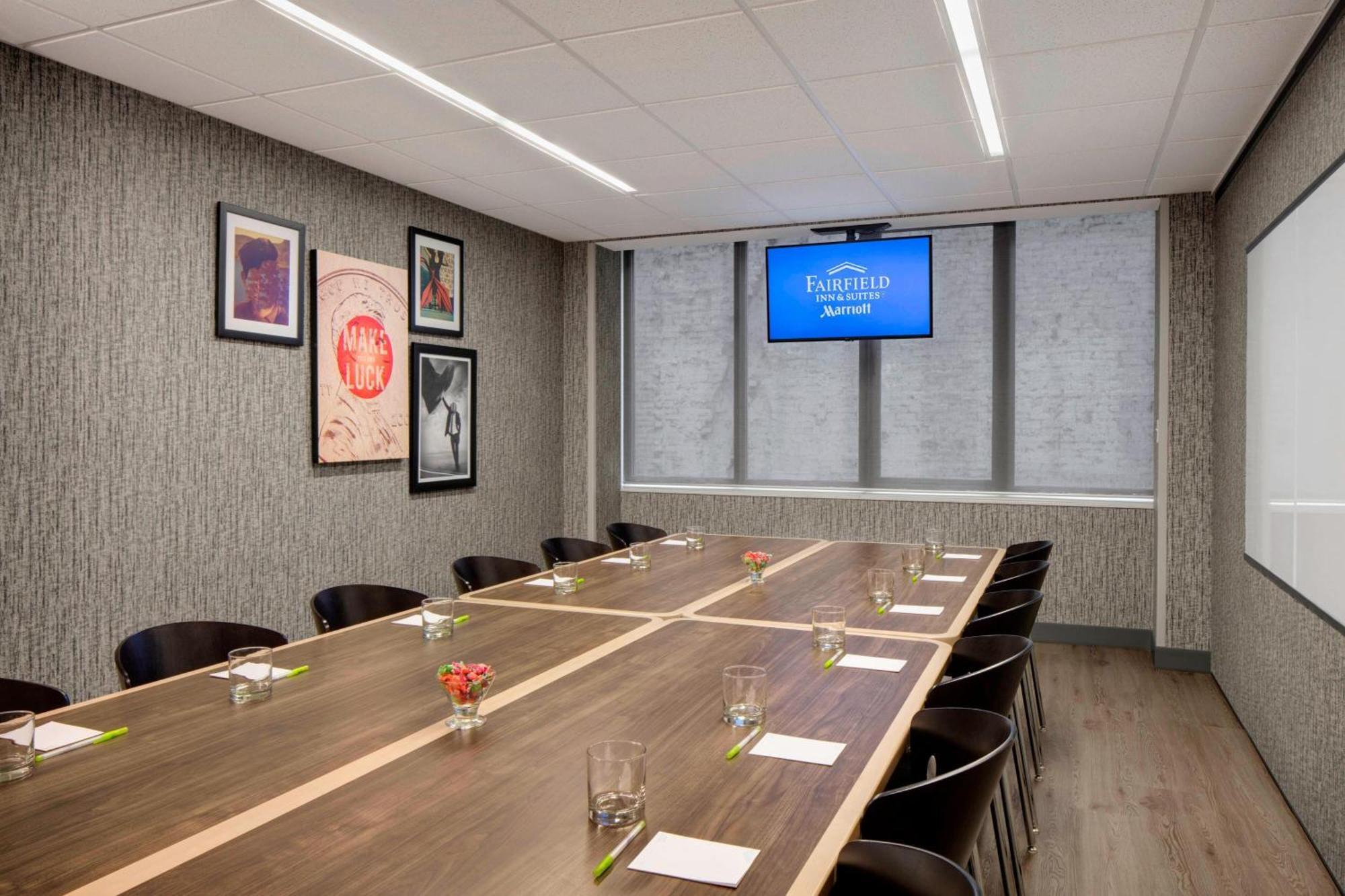 Fairfield Inn And Suites Chicago Downtown/ Magnificent Mile Eksteriør bilde
